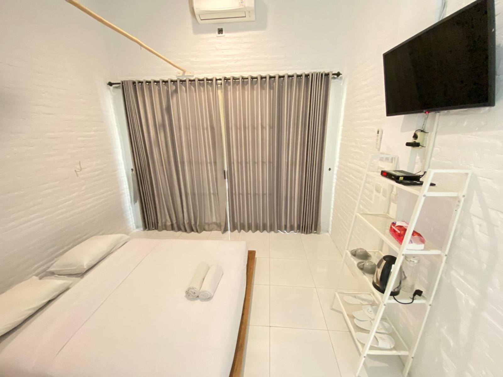 Pasir Putih Resort & Resto Maluk Dış mekan fotoğraf